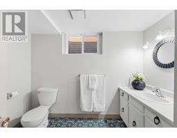 23 Trafalgar Street, Goderich), ON N7A1T3 Photo 29