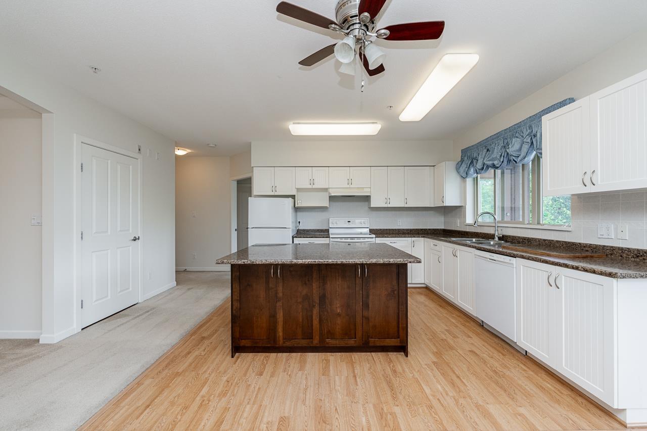 311 16068 83 AVENUE, Surrey - Image 1