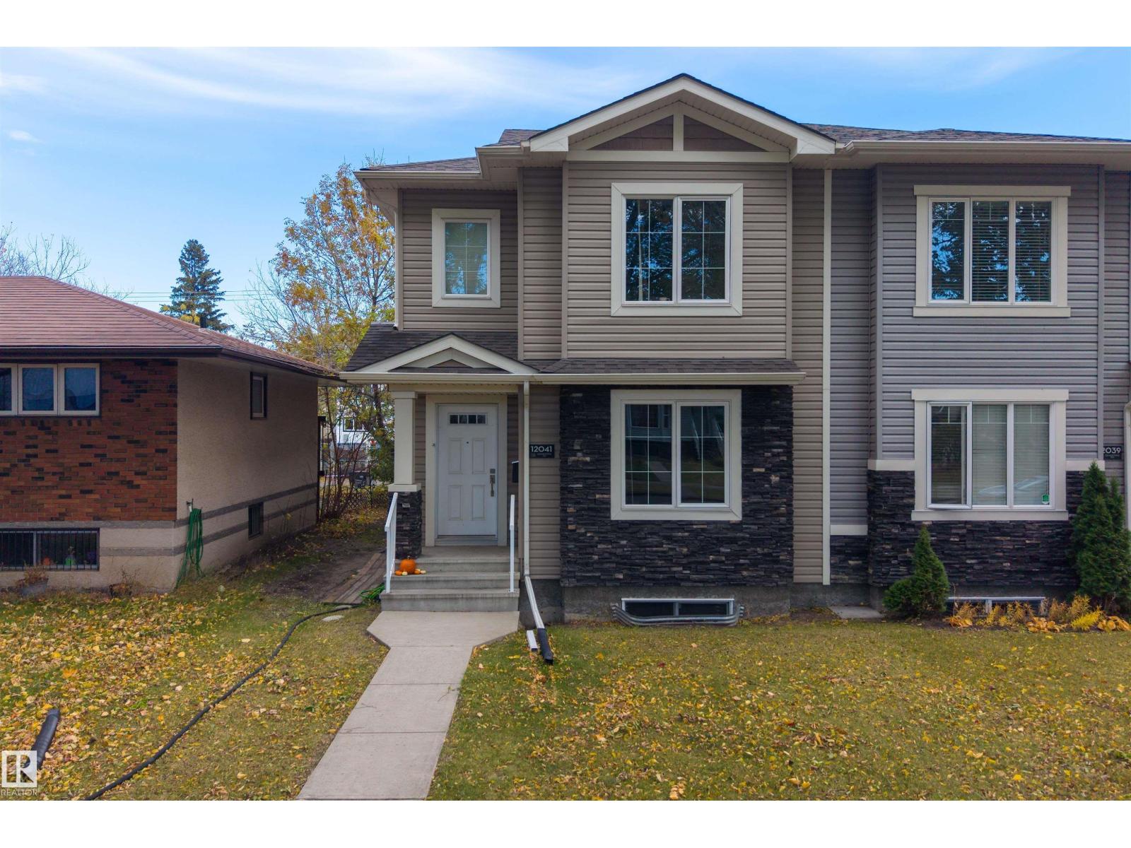 Photo of 12041 103 ST NW, Edmonton