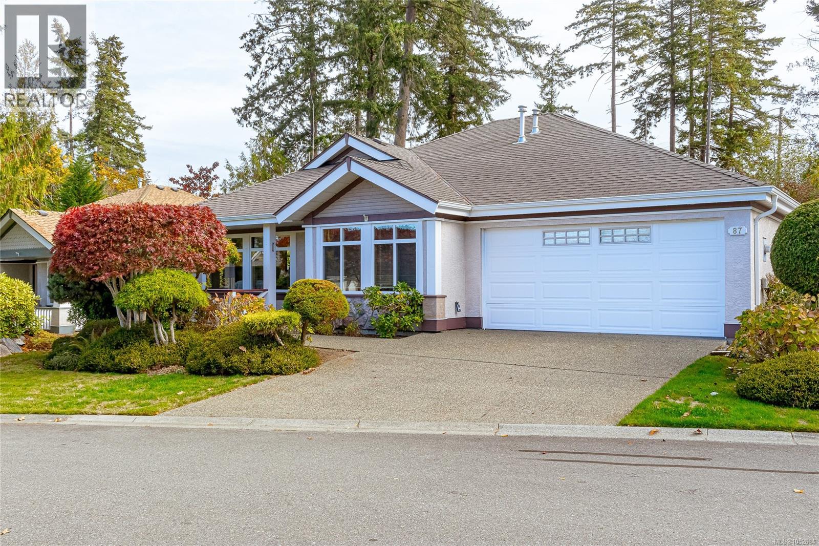 87 Bridgewater Lane, Parksville - Image 1