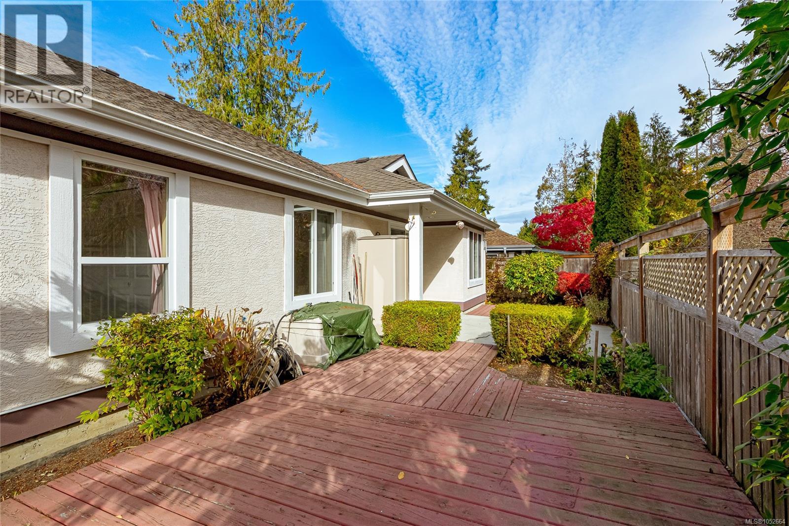 87 Bridgewater Lane, Parksville - Image 1