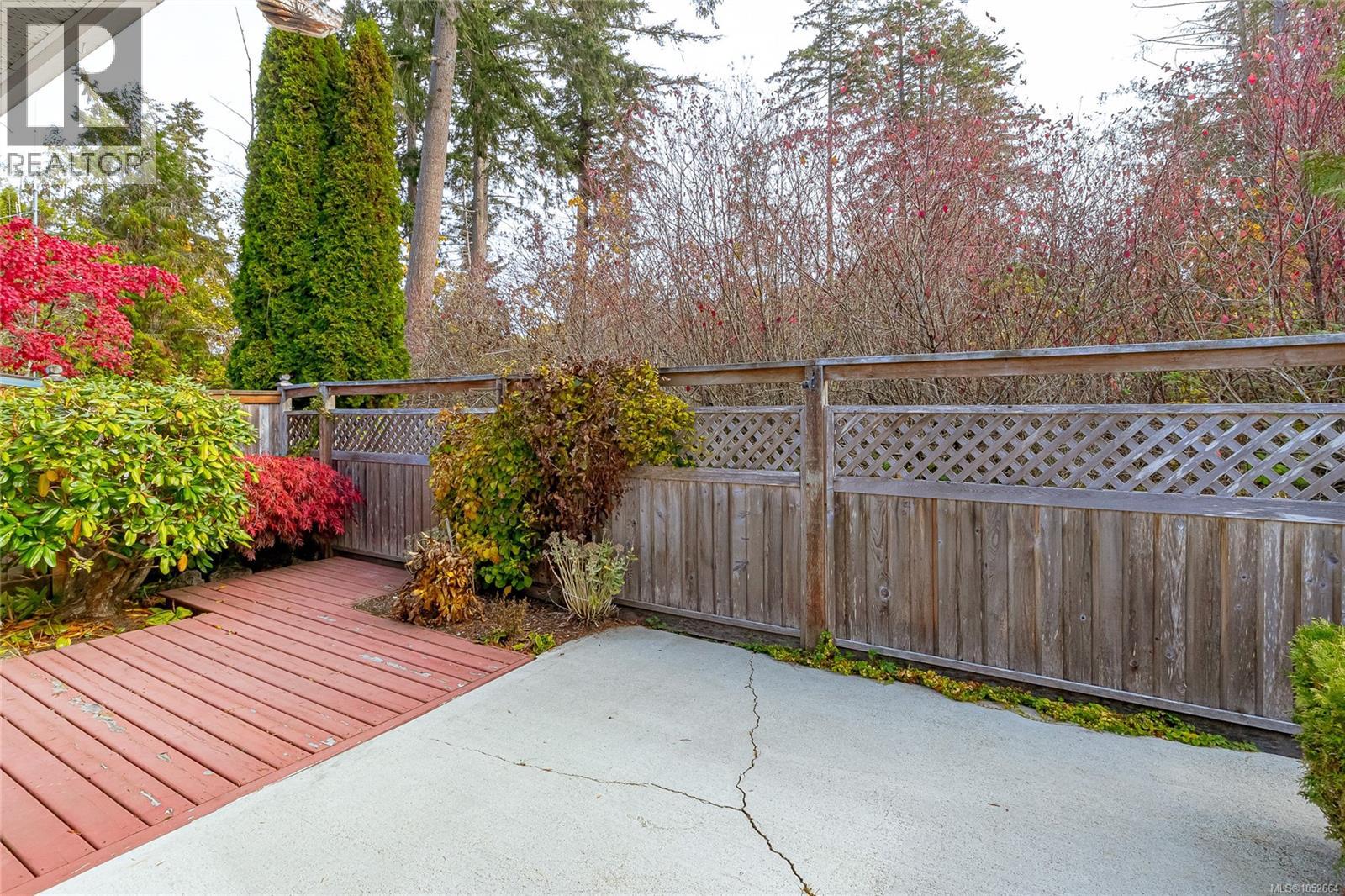 87 Bridgewater Lane, Parksville - Image 1