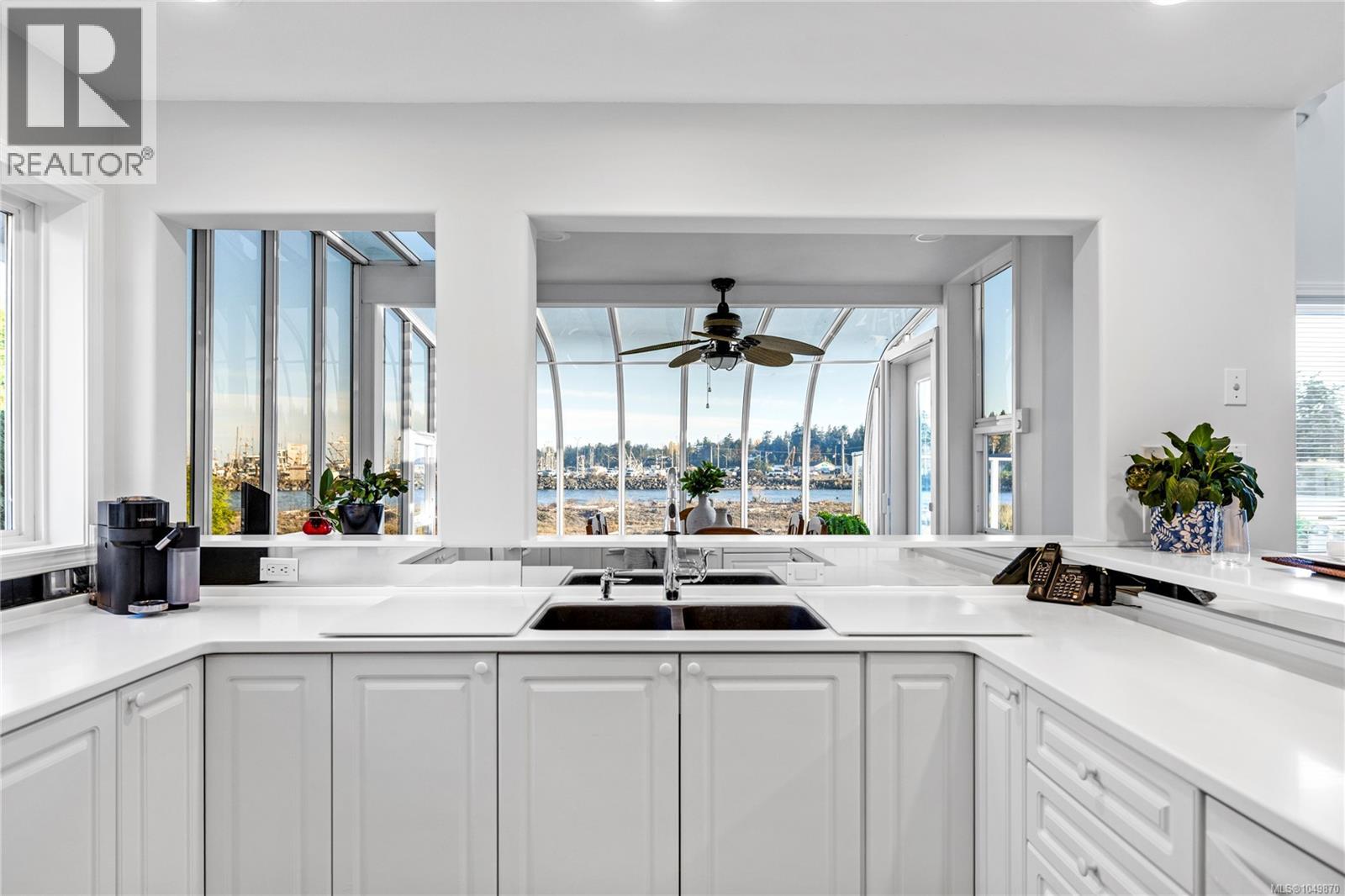 1777 Admiral Tryon Blvd, Parksville - Image 1