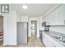 Th602 - 2012 Sheppard Avenue W, Toronto, ON M3N1A2 Photo 10