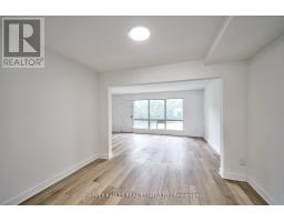 Th602 - 2012 Sheppard Avenue W, Toronto, ON M3N1A2 Photo 13