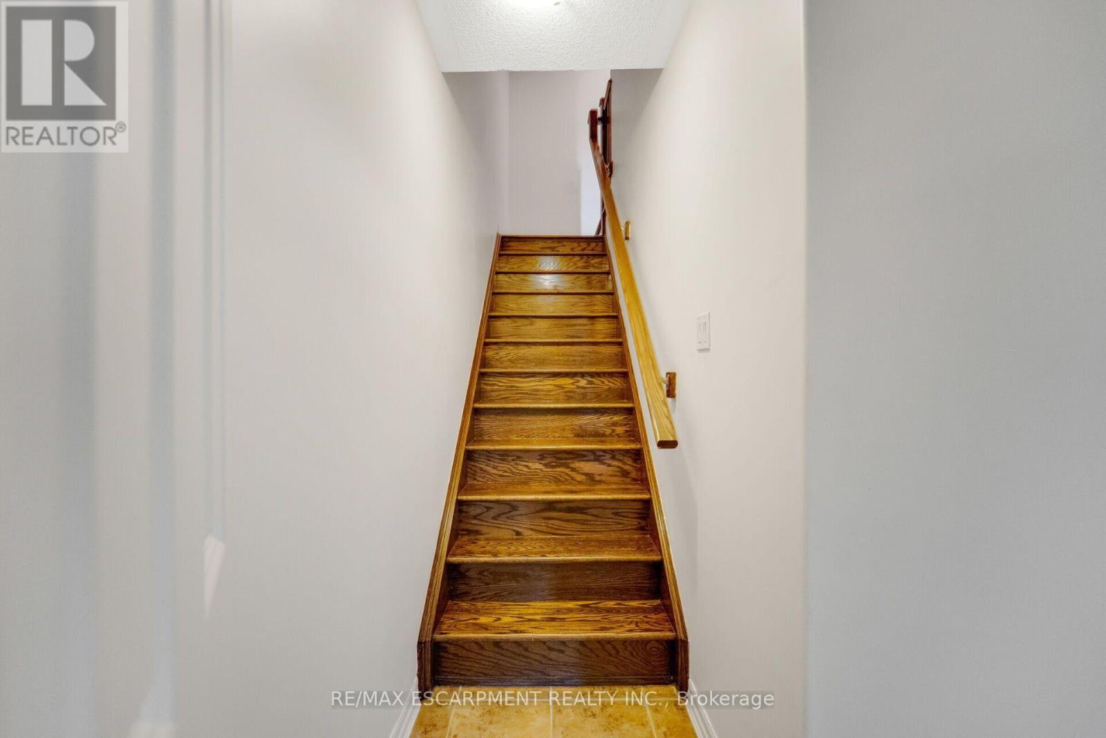 890 FOWLES COURT - 11