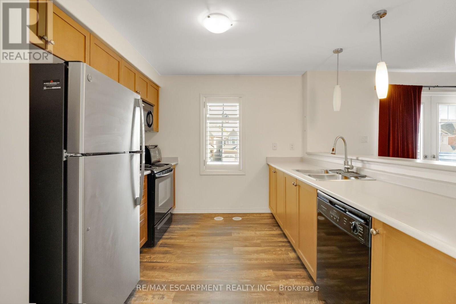 890 FOWLES COURT - 19