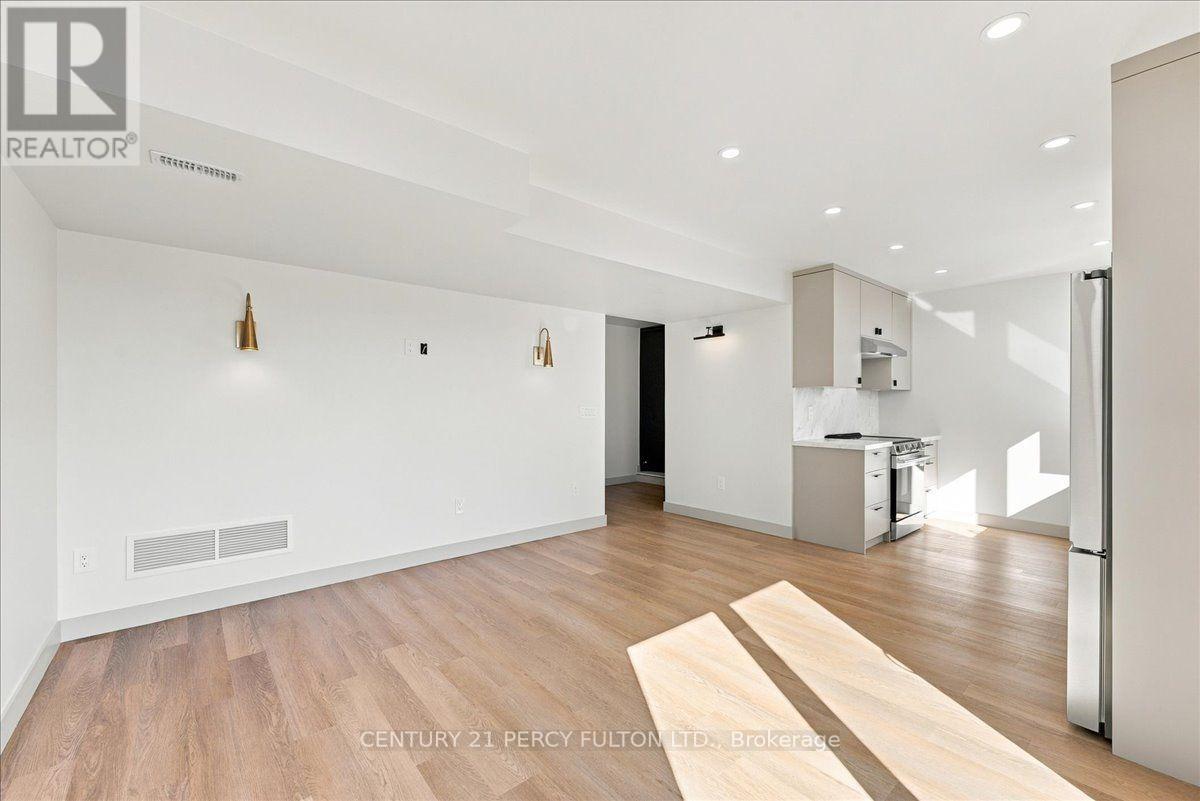 3 - 113 HATHERLEY ROAD, Toronto (Caledonia-Fairbank) — photo 7