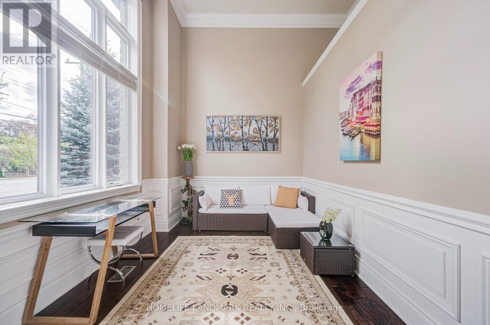 668 GARTH STREET - 9