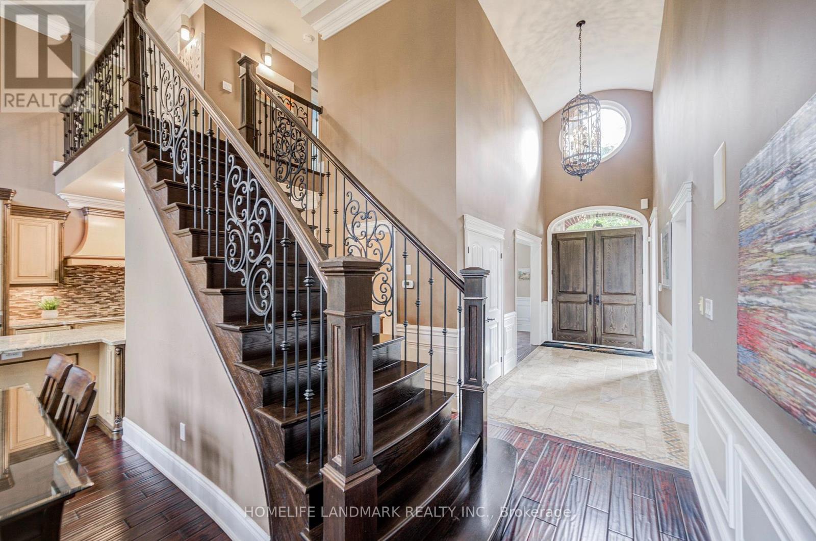 668 GARTH STREET - 14