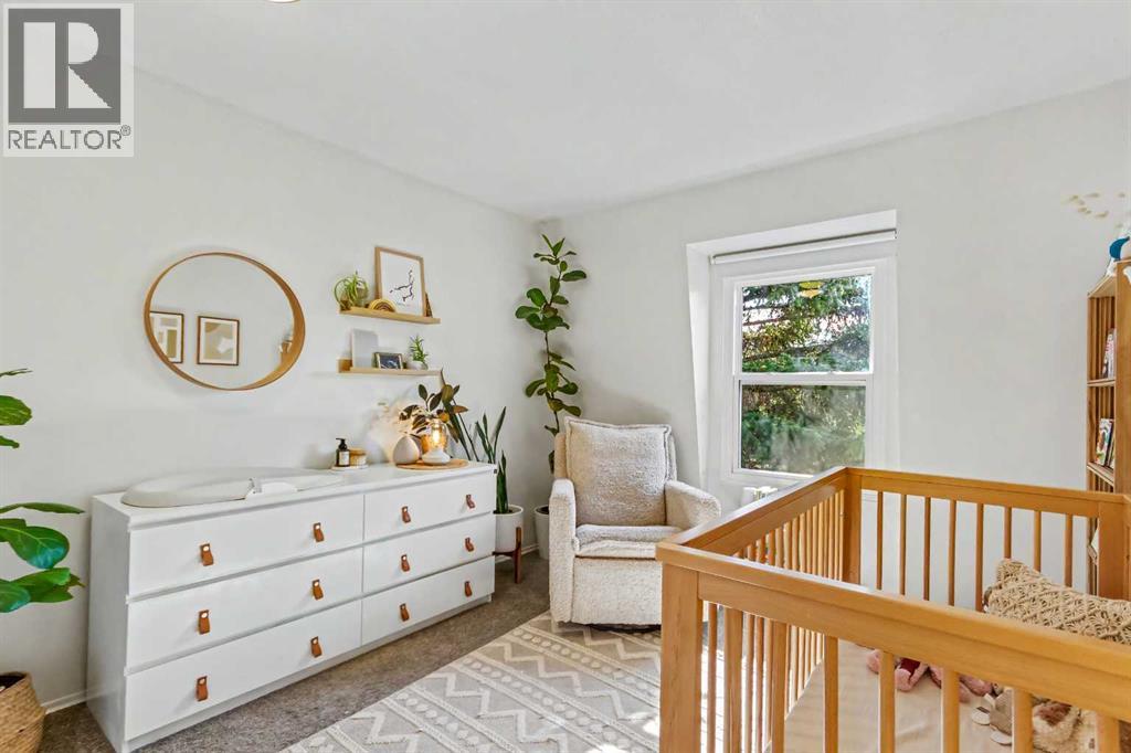 2206 29 Avenue SW photo 18