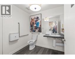 2030 Matrix Crescent Unit# 11, Kelowna, BC V1V0G5 Photo 37