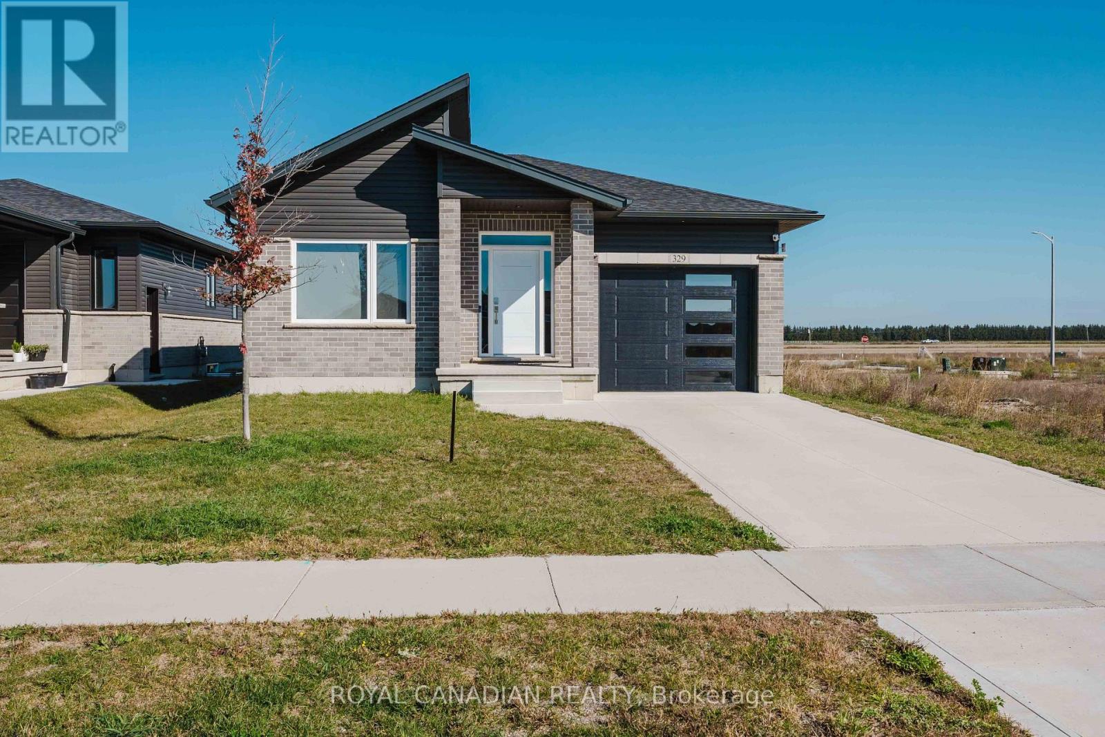 329 Mary Rose Avenue, Saugeen Shores, ON photo 2