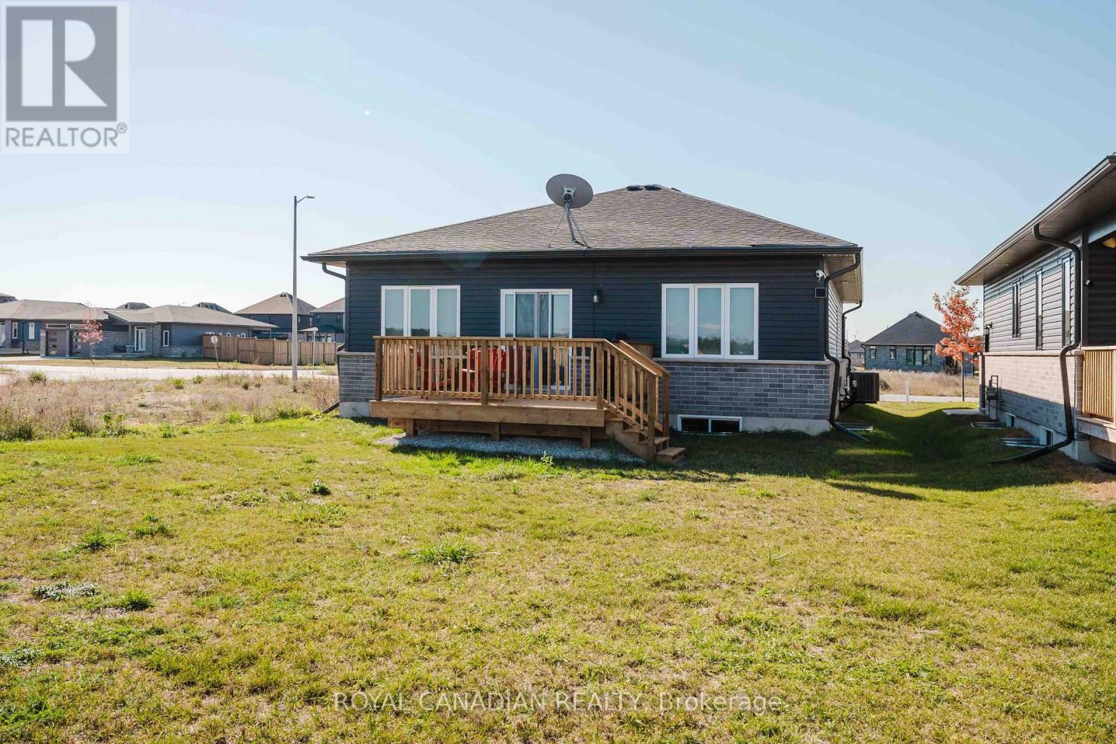 329 Mary Rose Avenue, Saugeen Shores, ON photo 43