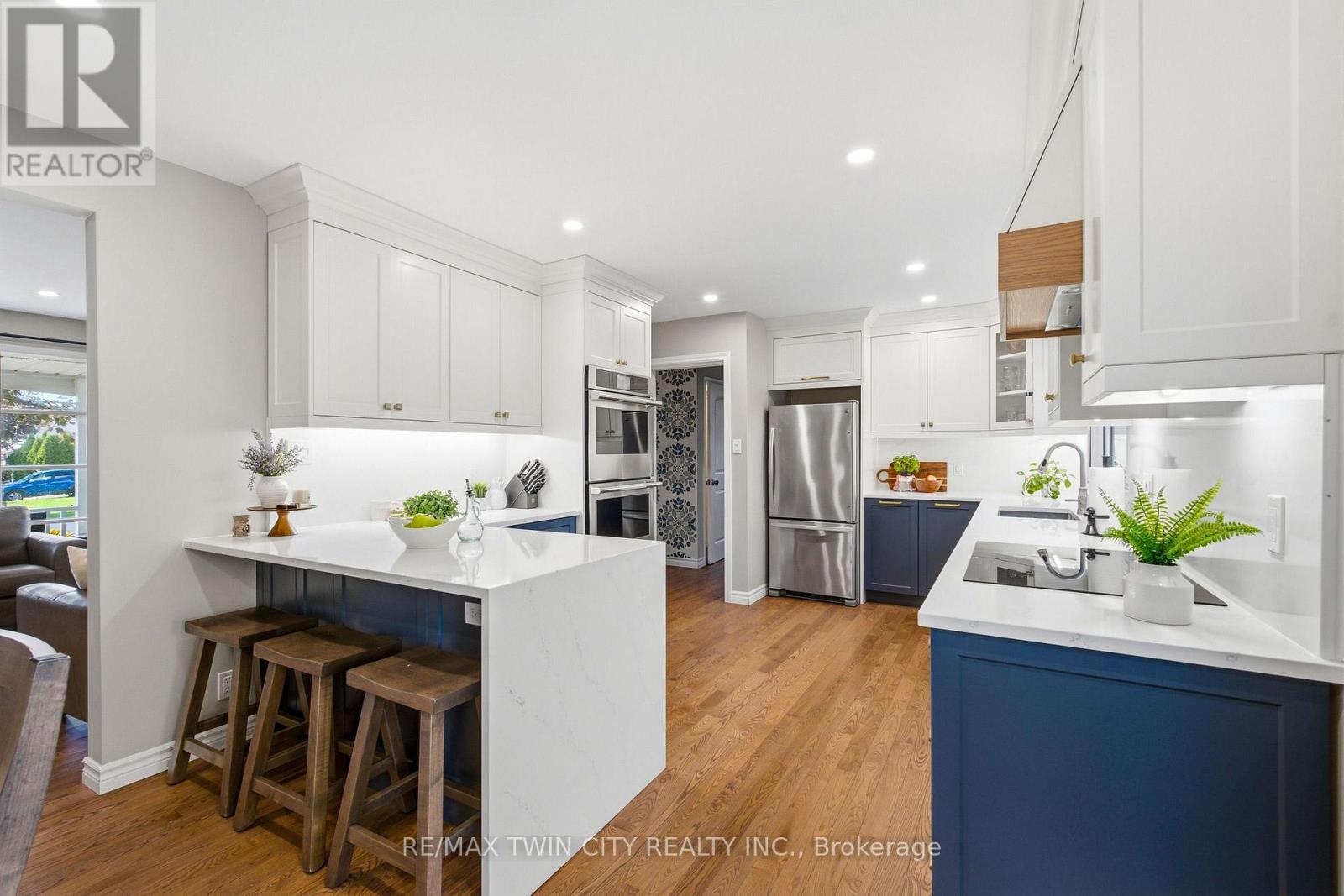 47 Eastwood Drive, Kitchener, ON photo 12
