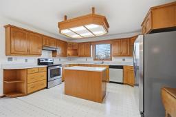 1070 Frank Street, East Selkirk, MB R0E0M0 Photo 14