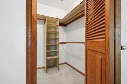 1070 Frank Street, East Selkirk, MB R0E0M0 Photo 18