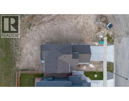382 Canyon Meadows Road W, Lethbridge, AB T1K8E7 Photo 43