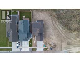 382 Canyon Meadows Road W, Lethbridge, AB T1K8E7 Photo 44