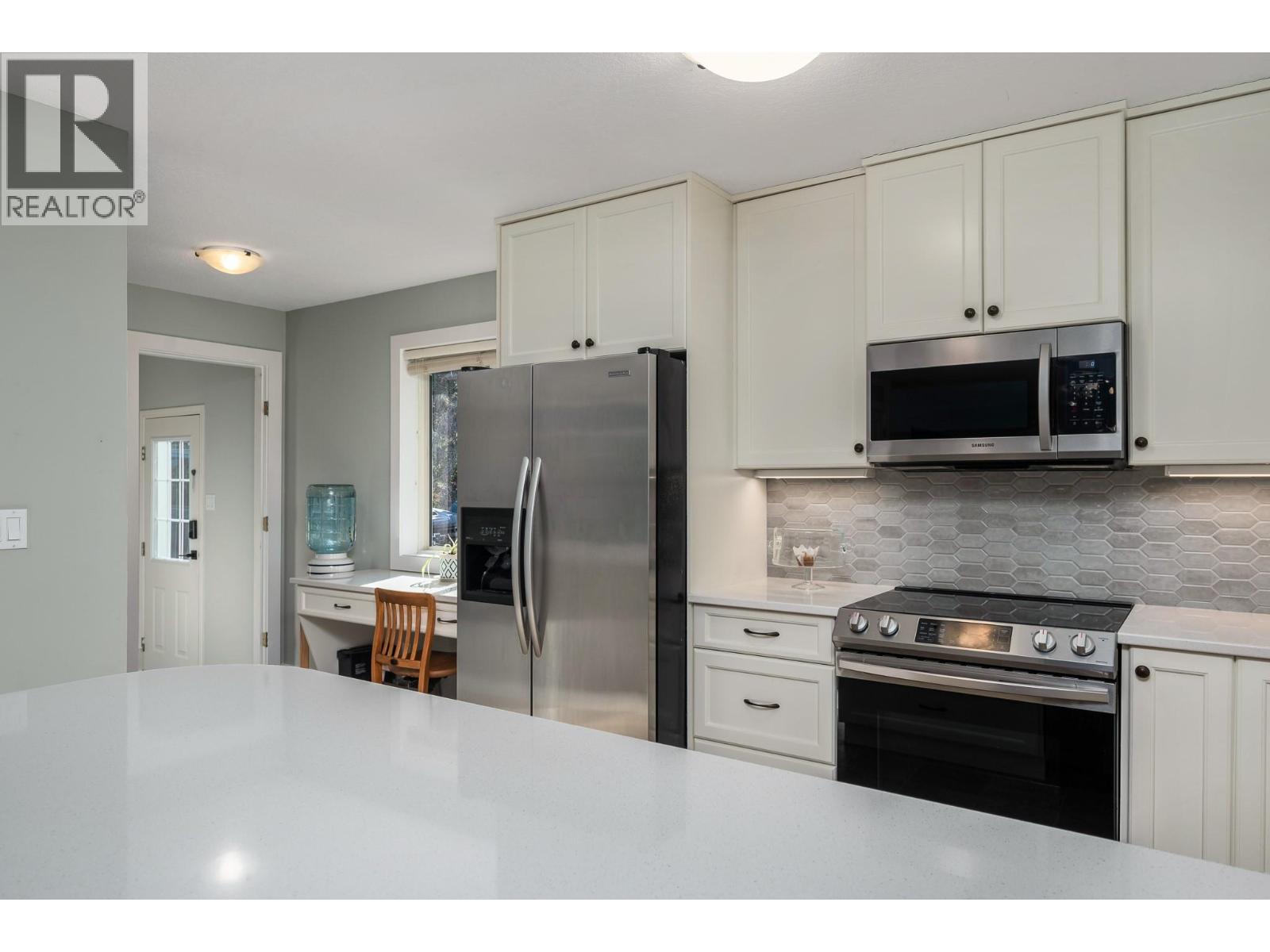 7364 L & A Road, Vernon - Image 1
