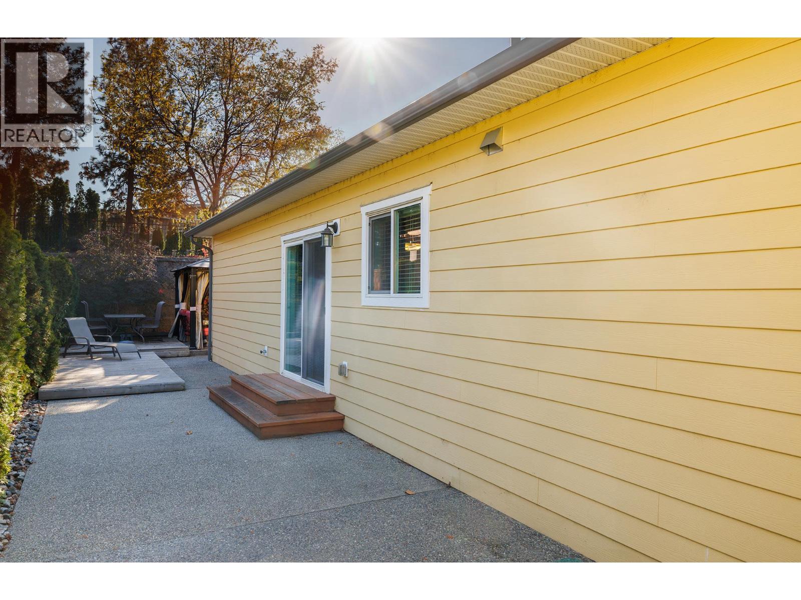 3421 Kingfisher Road - 18
