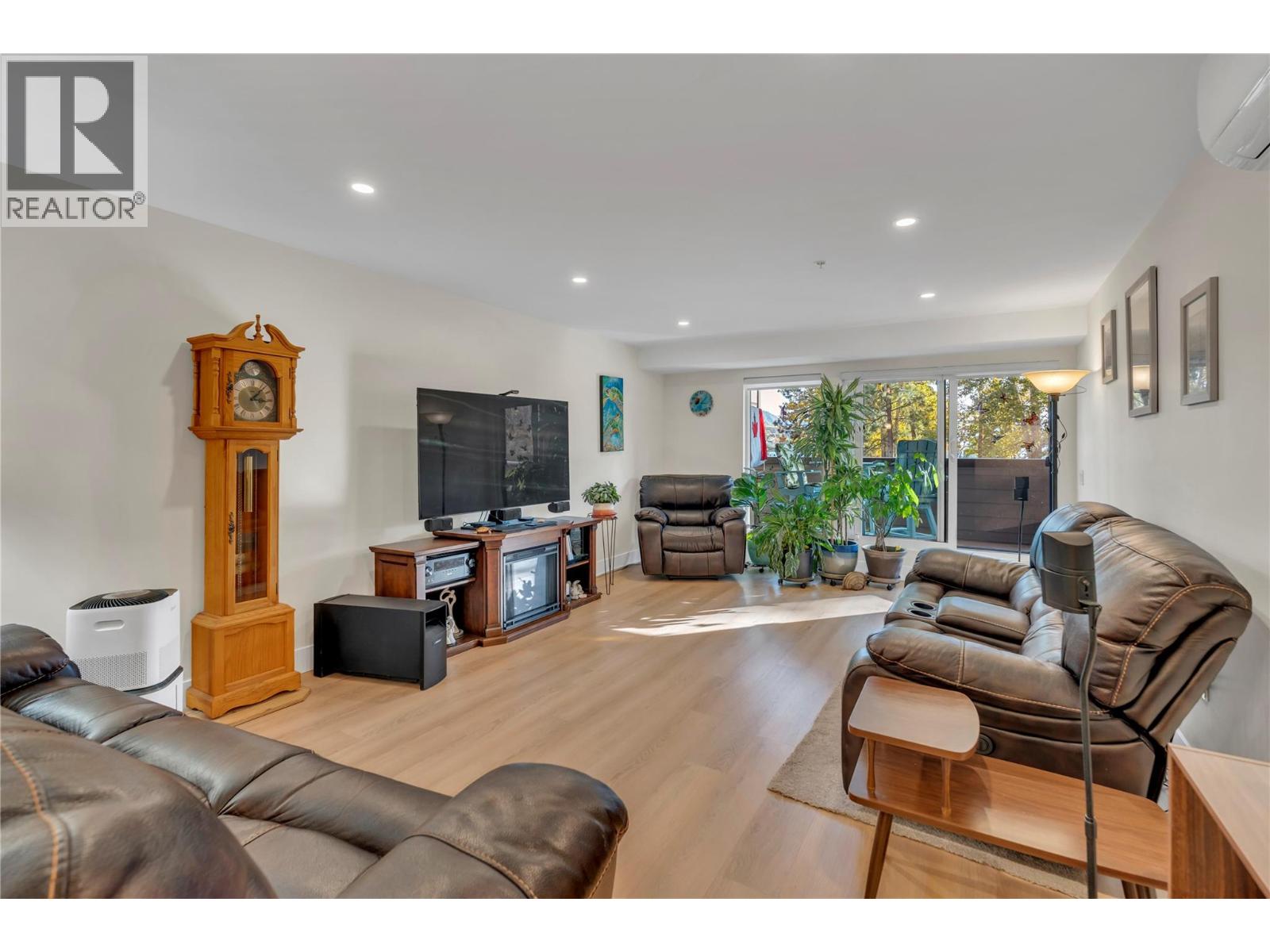 217 Elm Avenue Unit# 102, Penticton - Image 1