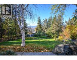 7364 L & A Road, Vernon, BC V1B3S6 Photo 37