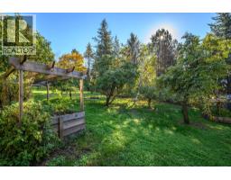 7364 L & A Road, Vernon, BC V1B3S6 Photo 43