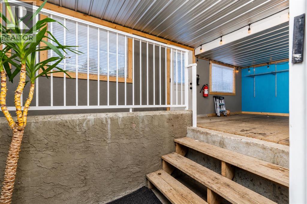 Listing photo – 518 Oak Street S, Springbrook
