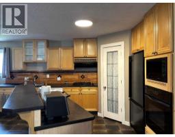 4923 52 Avenue, Taber, AB T1G1H6 Photo 15