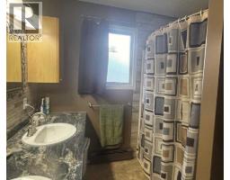 4923 52 Avenue, Taber, AB T1G1H6 Photo 31