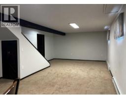 4923 52 Avenue, Taber, AB T1G1H6 Photo 35