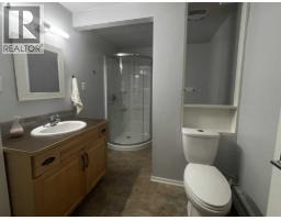 4923 52 Avenue, Taber, AB T1G1H6 Photo 41