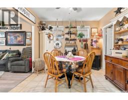 1135 K Avenue S, Saskatoon, SK S7M2G4 Photo 9