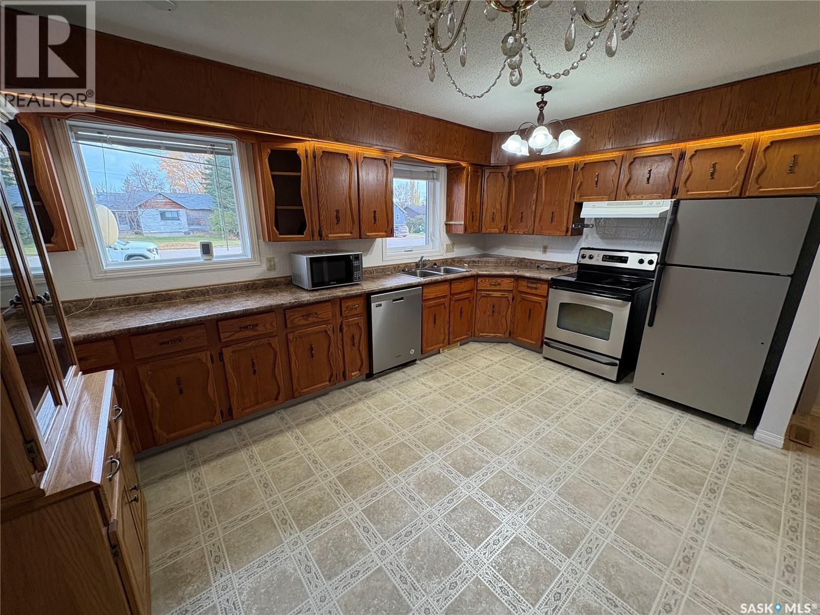307 Carl AVENUE E, Langenburg — photo 14