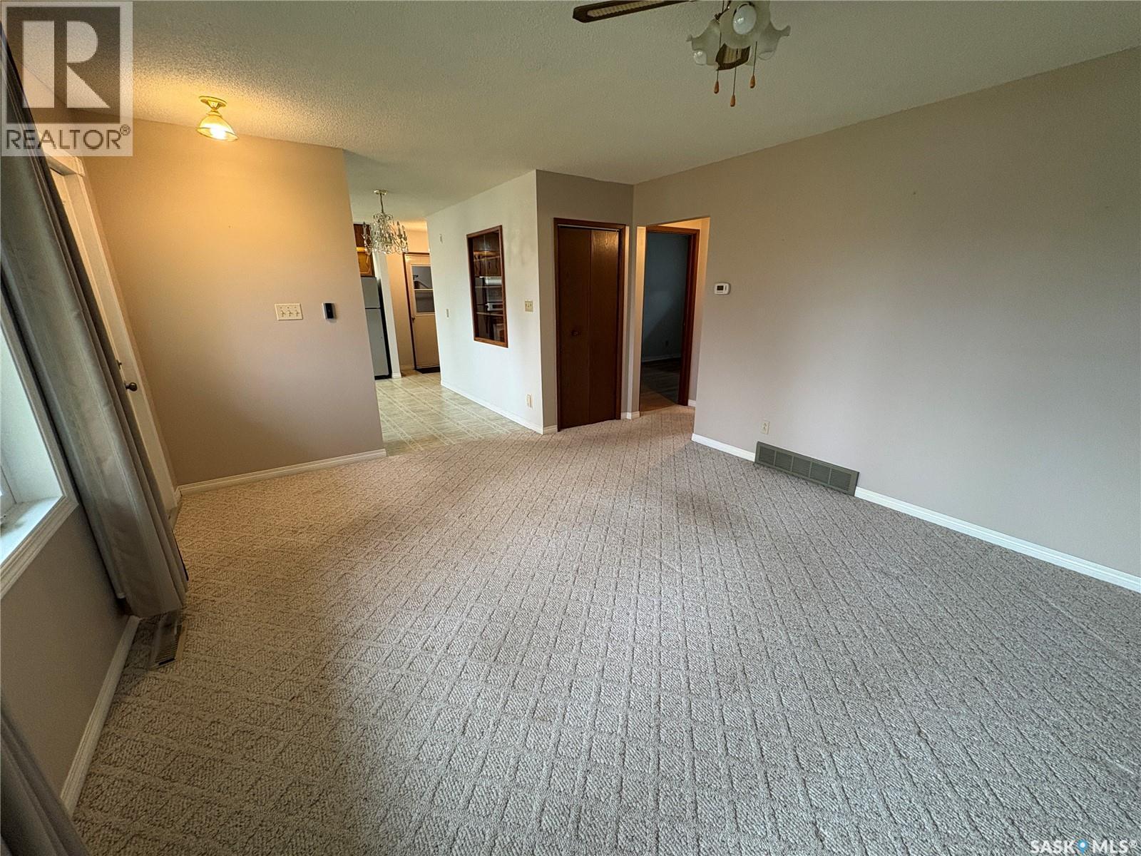 307 Carl AVENUE E, Langenburg — photo 17