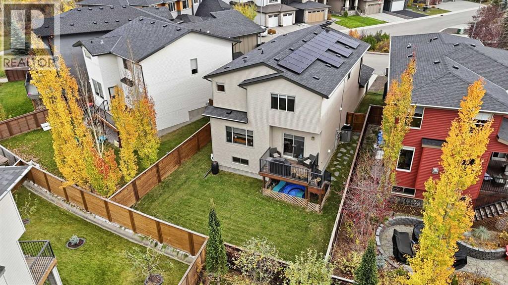 69 Walden Close SE photo 38