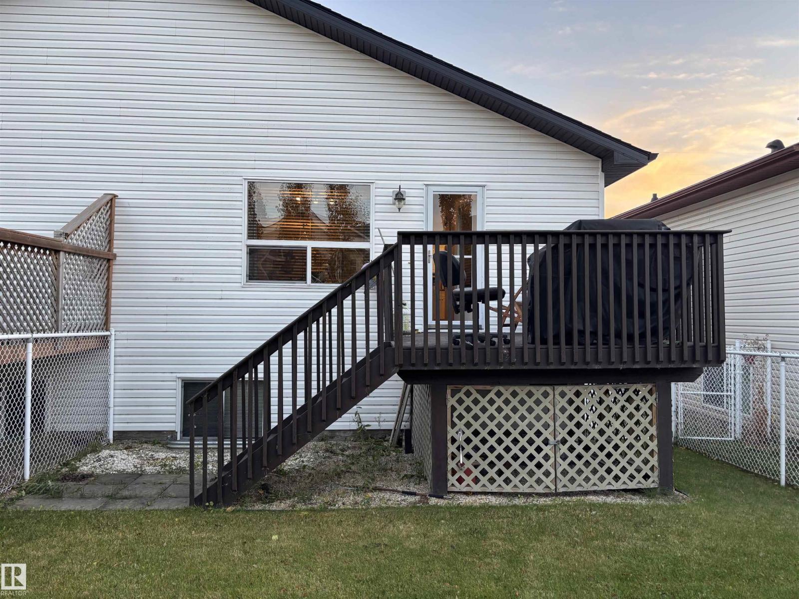 711 Kananaskis DR, Devon — photo 6