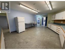 3261 Petawawa Boulevard, Petawawa, ON K8H1X8 Photo 9