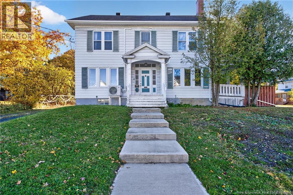 28 DUFFERIN STREET