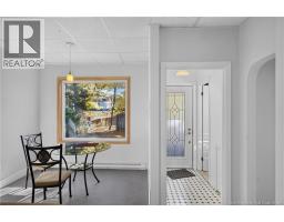 28 Dufferin Street, photo 13