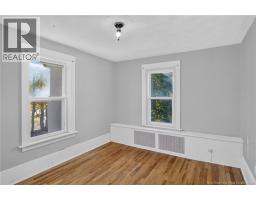 28 Dufferin Street, photo 15