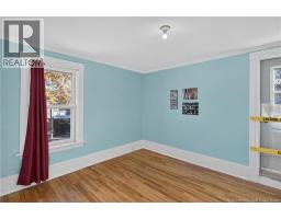 28 Dufferin Street, photo 20