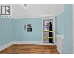 28 Dufferin Street, photo 21