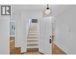 28 Dufferin Street, photo 24