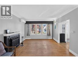 28 Dufferin Street, photo 6
