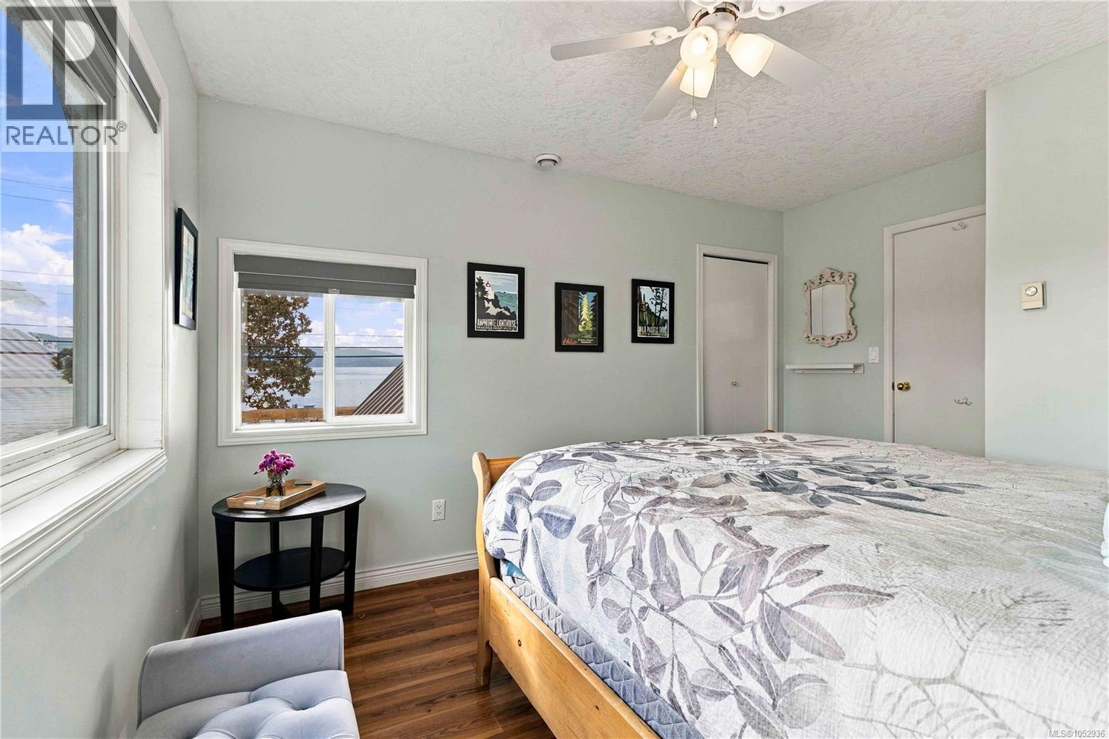  10189 West Saanich Road, North Saanich