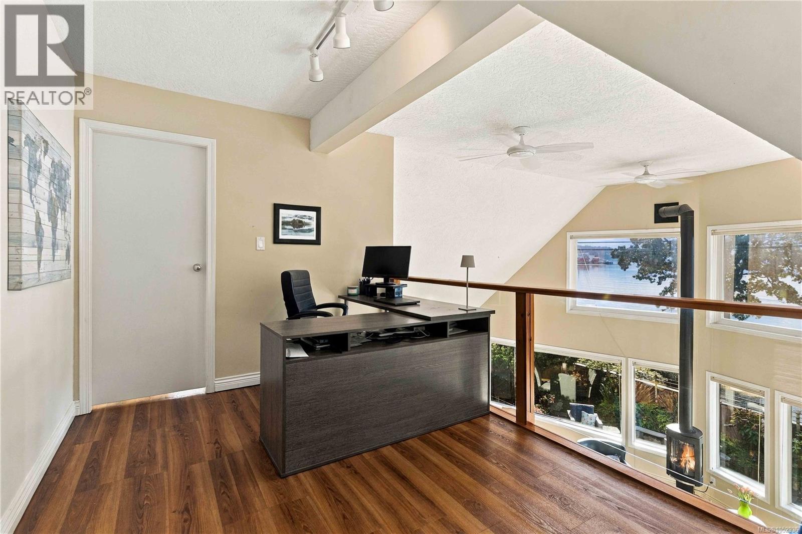  10189 West Saanich Road, North Saanich
