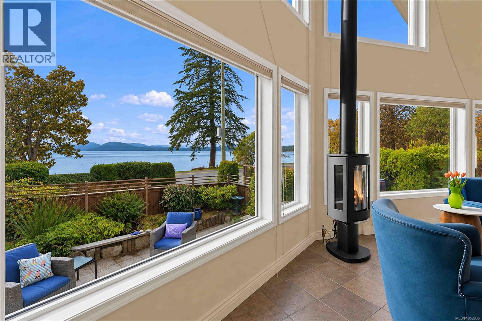  10189 West Saanich Road, North Saanich