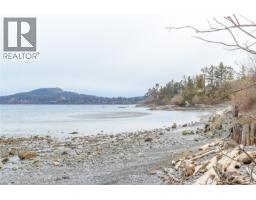 955 Doumac Ave, Saanich, BC V8Y1M5 Photo 62